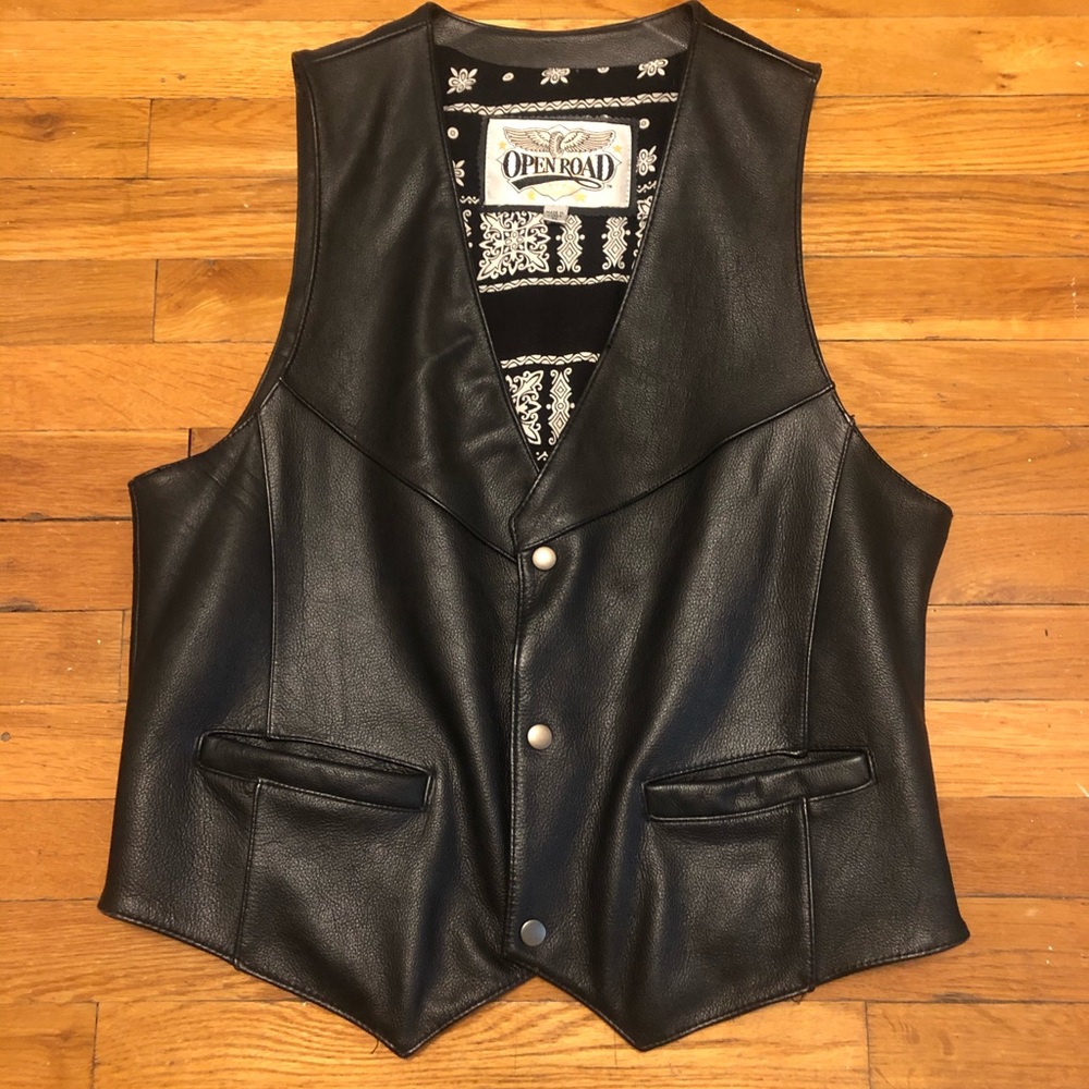 MENS LEATHER VEST